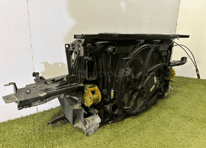 BMW 5 F10 / F11 Pas przedni kompletny - 13977 7