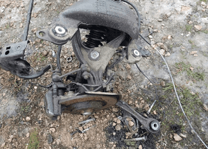 PEUGEOT 407 SW KOMBI BELKA ZAWIESZENIA TYŁ TYLNA 2