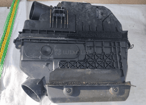 Obudowa filtra powietrza toyota RAV4 ii 2.0 vvt-i 100140-5480 1