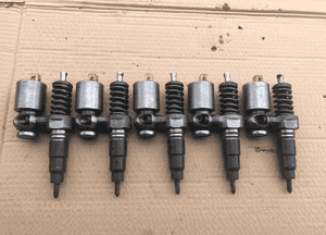 Wtryskiwacze wtryski pompowtryski 5 sztuk komplet DELPHI MSC000030 LAND ROVER DISCOVERY 2 II / DEFENDER 2,5 TD5 15P 1
