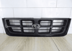 Atrapa grill subaru forester i sf 97-00 1