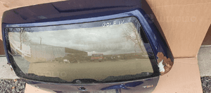 Szyba klapy bagażnika VW Golf IV 4 Kombi AS2 00r 4