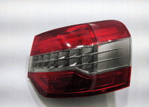 Lampa prawa tył błotnika citroen C5 iii X7 sedan 9675061480 12-17 lift 2