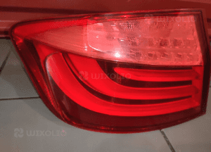 BMW 5 F10 LAMPA TYŁ LEWA W BŁOTNIK TYLNA EUROPA ORYGINAŁ ŁADNA 4