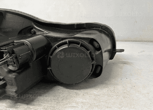 Lampa lewa lewy przód przednia jaguar xf X250 8X2313W030AC uk 8