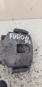 Zacisk hamulcowy prawy przód przedni prawa Ford Fusion 5