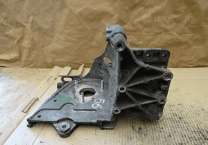 ŁAPA MOCOWANIE POMPY OPEL VECTRA ASTRA 55187918 4