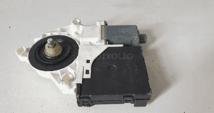 AUDI A3 8P SILNICZEK SZYBY PRAWY TYŁ 8P0959802D 1