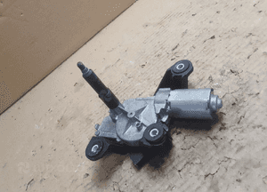 SILNICZEK TYLNEJ WYCIERACZKI MEGANE III 0390201847 4