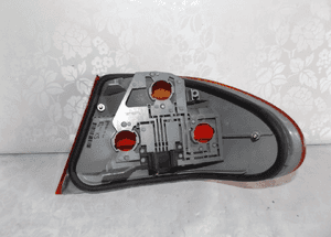 Lampa tylna tył lewa prawa mercedes e-klasa W210 sedan 1995- 2