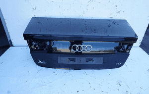 Klapa bagażnika tył audi A6 C7 sedan LY9B