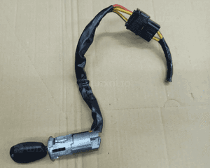 Dacia Sandero I stacyjka kluczyk 1