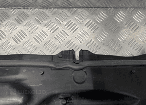 Mercedes W205 osłona ściany grodziowej A2056205901 13