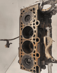 Mazda 2.2 diesel R22AA BLOK DÓŁ SILNIKA silnik po uszkodzeniu rozrządu 2