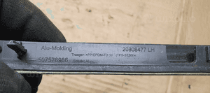 Listwa błotnika lewy przód chrom Opel Zafira C 20808477 6