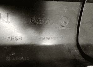 Osłona poszycie słupka lewy przód Mercedes W169 A1696901725 3