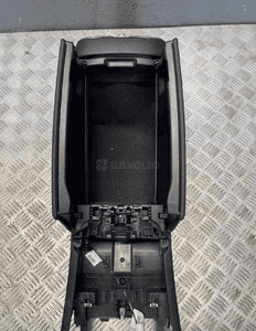 MERCEDES W205 PODŁOKIETNIK SCHOWEK TUNEL A2055406865 6