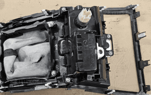 Mazda 6 GH  panel środkowy mieszek zmiany biegów   08-12 2