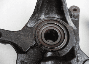 ZWROTNICA PIASTA PRAWY PRZÓD RENAULT TRAFIC II VIVARO 1