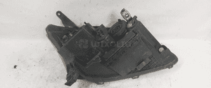 Przod przednia lampa lewa toyota avensis T25 4