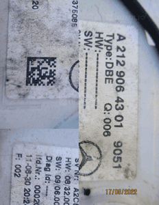 Mercedes W212 lampka kabiny A2129064301 3