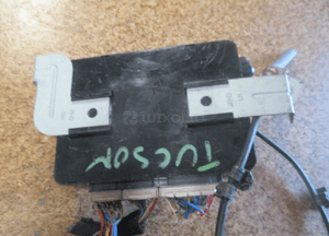 MODUŁ KOMFORTU BCM HYUNDAI TUCSON I 95400-2E240 3