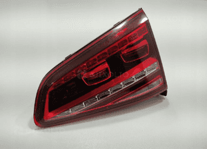 Lampa prawa prawy tył tylna w klapę golf vii gti 5G0945308F 2012-2016 5