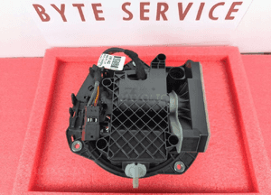 VW Volkswagen GOLF VIII Kamera cofania Klamka 5H0827469E 3