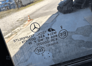 MERCEDES ML 164 drzwi prawe lewe lakier 359 14