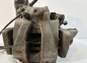 BMW X3 F25 Zwrotnica komplet przód L - 15091 5