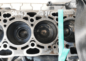 Silnik dół silnika wał korbowy tłoki audi A3 8V 1.6 tdi crk 2012-2016 4