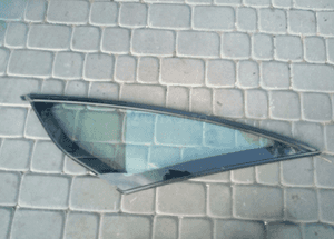 Citroen C4 Picasso I szyba boczna przod prawa lewa 1