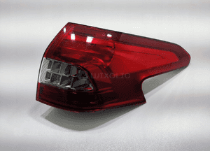 Lampa prawa tył tylna błotnika citroen C5 iii X7 kombi 12-17 lift europa 2