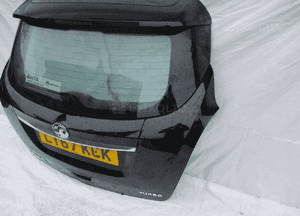 Klapa bagażnika opel mokka mokka x 4