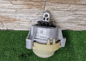 Poduszka silnika bmw X3 G01 X4 G02 6876009 2
