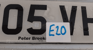 Zderzak przód przedni citroen C2 ezrc srebrny halogeny 2
