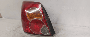 Tyl tylna lampa lewa toyota avensis T25 3