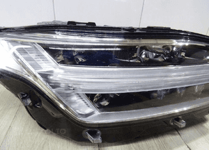 Volvo XC90 II lampa full led Prawa EU 31655808 3