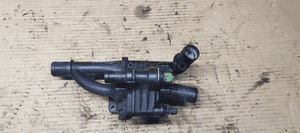 Obudowa termostatu króciec wody Ford Focus MK3 1.6 TDCI 9670253780 1