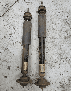 AMORTYZATORY tył tylne 2szt komplet BMW E87 118i 6771559 1