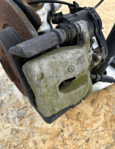 MERCEDES B W246 Zwrotnica tył Lewy - 16386 3