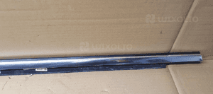 Listwa zgarniająca drzwi chrom lewy tył tylna lewa Audi A4 B8 8K0853764E 3