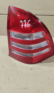 Lampa prawa tył tylna mercedes W203 c klasa kombi 1