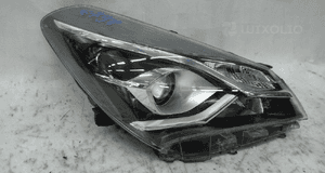Toyota yaris iii lift lampa przednia prawa 2