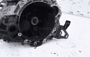 SKRZYNIA BIEGÓW 33111-02050 TOYOTA AURIS 2 1.4 D4D 2