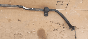 Stabilizator drążek stabilizatora przód Skoda Octavia II 3