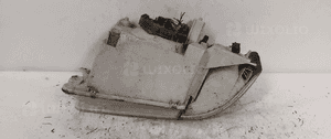 Przod przednia lampa prawa mazda 323F 5