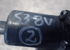 SILNICZEK SZYB PRAWY PRZÓD AUDI A3 8V 5Q0959802B RADOM 2