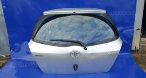 toyota yaris II 06-11 klapa kompletna 1E7 1