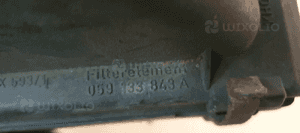 Obudowa filtra powietrza VW Passat B5 2.5 TDI 4B0133837E 7